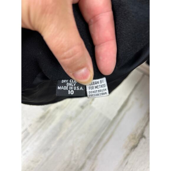 Steve by Searle womens 10 Black Wool Coat Faux Fur Trim Satin Lining Vintage - Picture 6 of 7